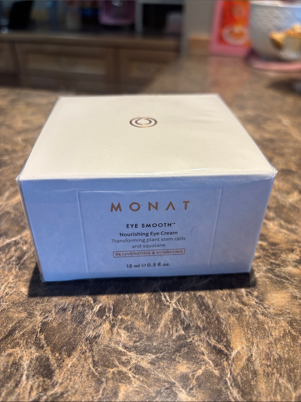 MONAT Eye Smooth Rejuvenating & Hydrating Eye Cream